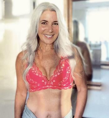 Dorothy, 56 Caucasian/White female escort, Fredericton